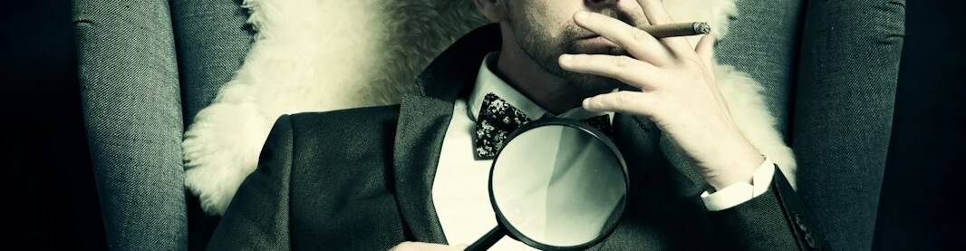 virmuze exhibit Unmasking the Unknown: Delving into Literary Mysteries logo main banner