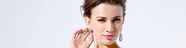 virmuze exhibit ce qui est la chose la plus importante à faire logo main banner