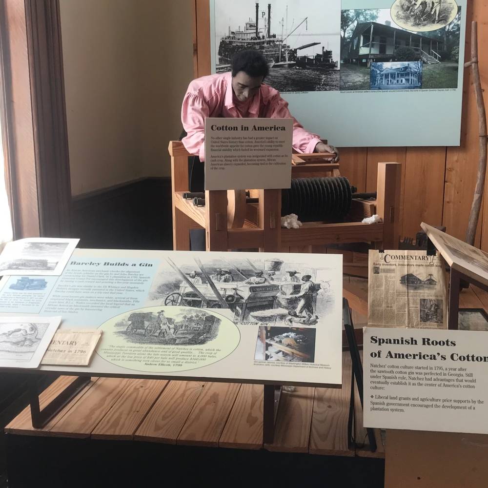 virmuze exhibit When cotton was king logo main