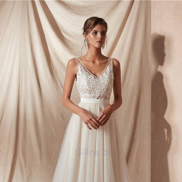 virmuze exhibit Zierliche Frauen sollten Kleider im Stil eines Ballkleides logo main