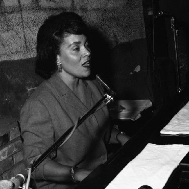 virmuze exhibit To Hear logo main