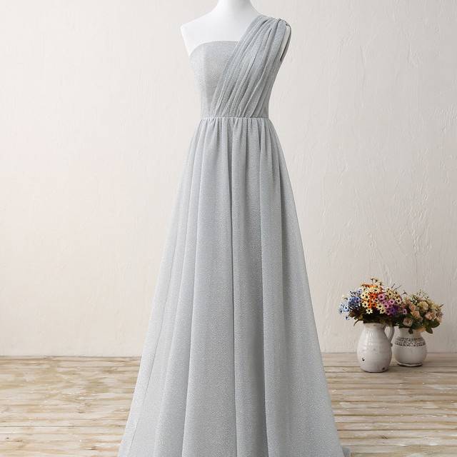 virmuze exhibit She is the middle-aged dress "textbook", elegant and fashionable look young logo main