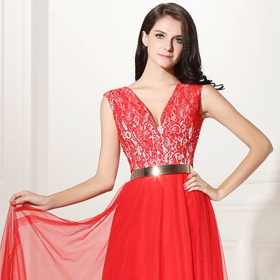 virmuze exhibit Dress is king logo main