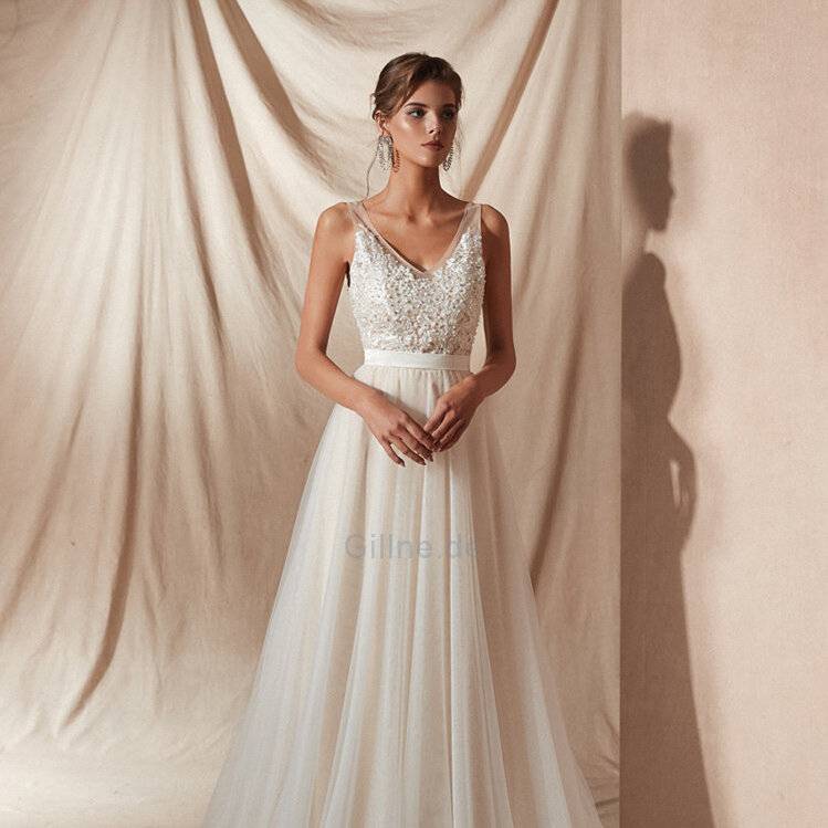 virmuze exhibit herzförmigen Ausschnitt und geht in ein figurbetontes Design logo main