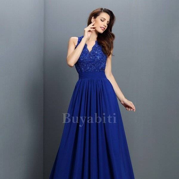 virmuze exhibit circondato da un ambiente che rispecchia perfettamente logo main