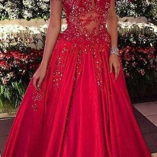 virmuze exhibit Abito da sera preferito per l'estate logo main