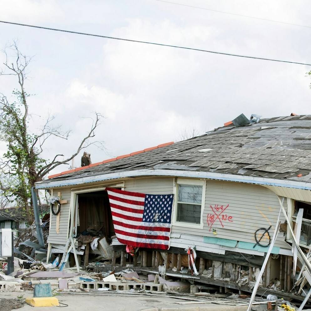 virmuze exhibit History and Context Around Hurricane Katrina logo main