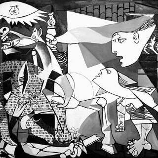 virmuze exhibit Guernica logo main