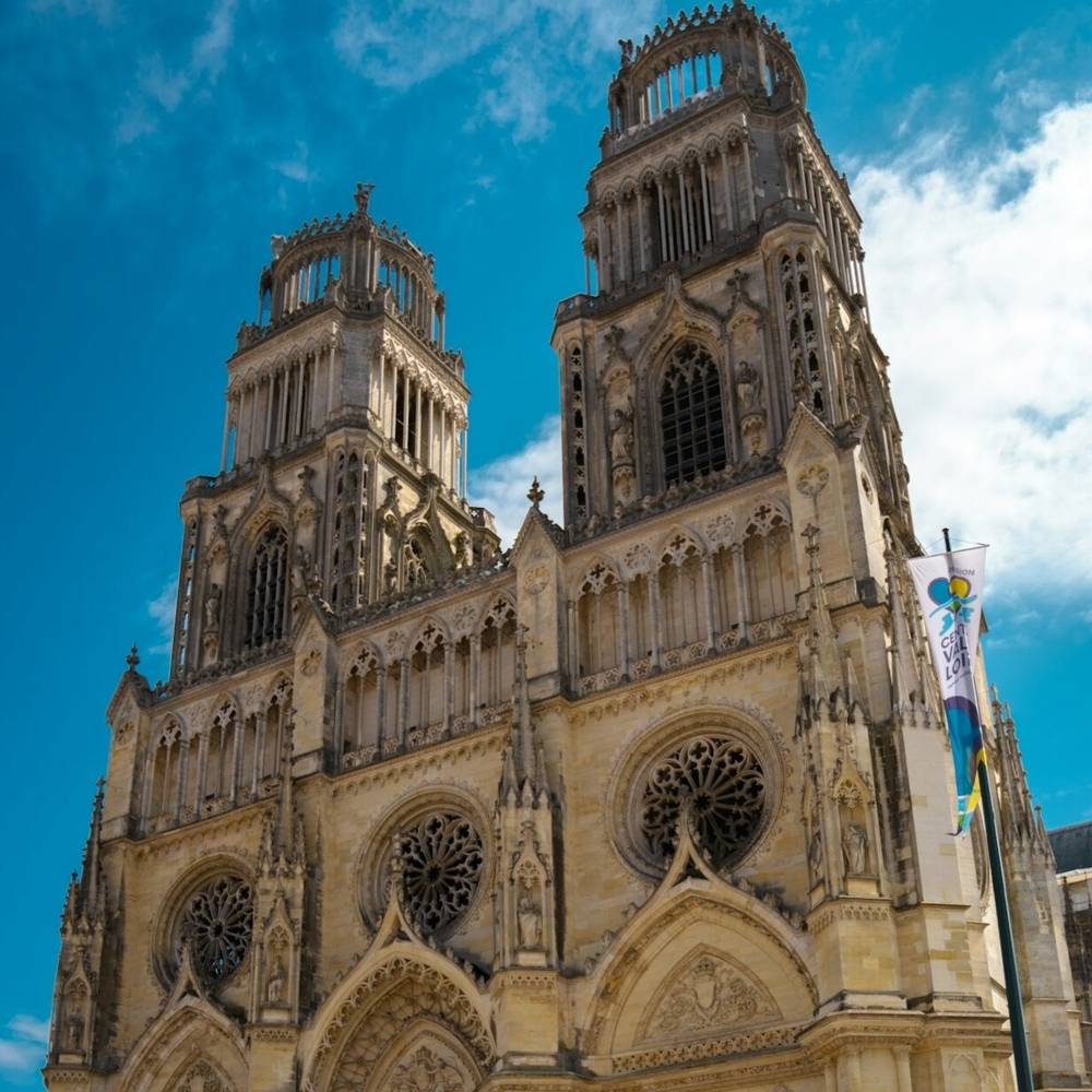 virmuze exhibit Reims Cathedral logo main