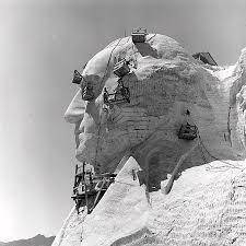 virmuze exhibit The Construction of Mount Rushmore logo main