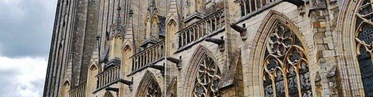 virmuze museum Light and Space in Gothic Cathedrals main banner
