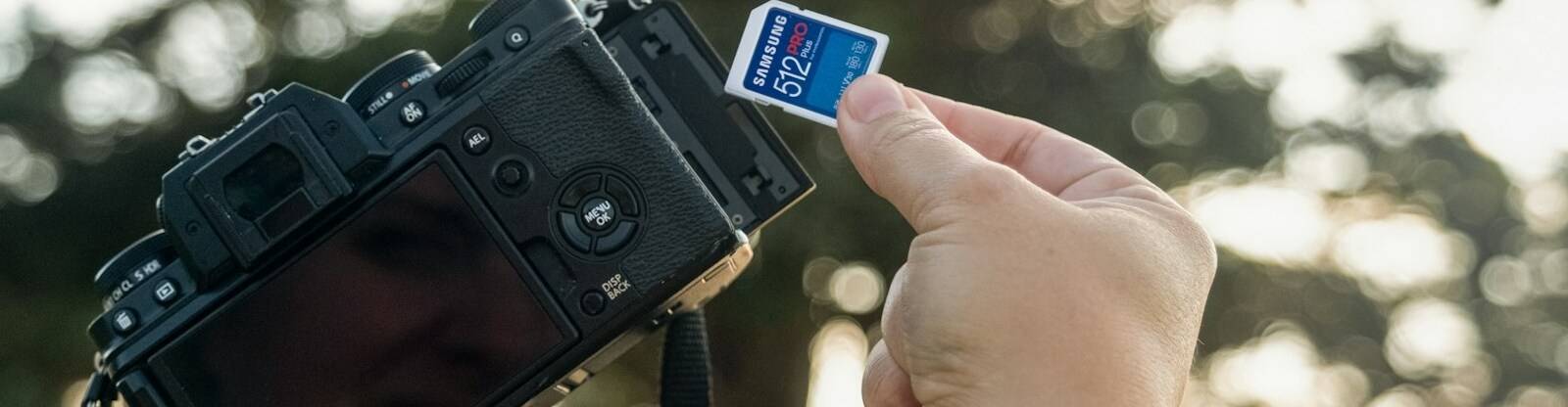 virmuze museum A main banner